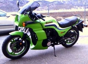 1983 GPz750 Green ELR Colors