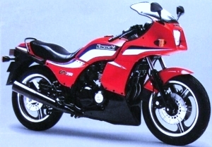 1985 Kawasaki GPz750 Red Bike