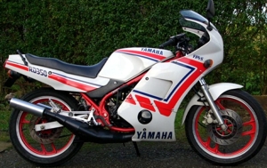 1987 RD350 1YH BR White-Red Model